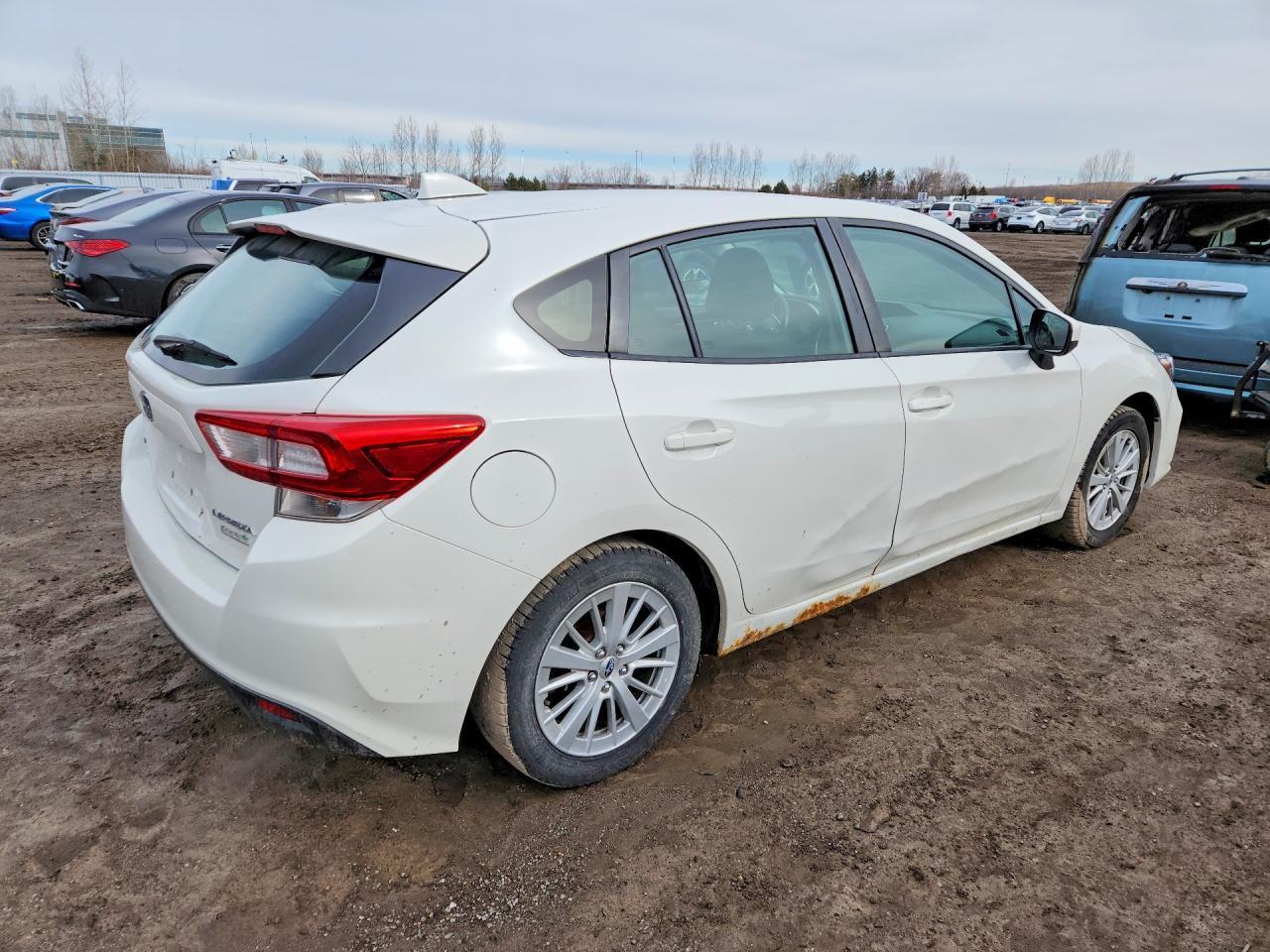 2017 Subaru Impreza Premium Plus - zdjęcie 3