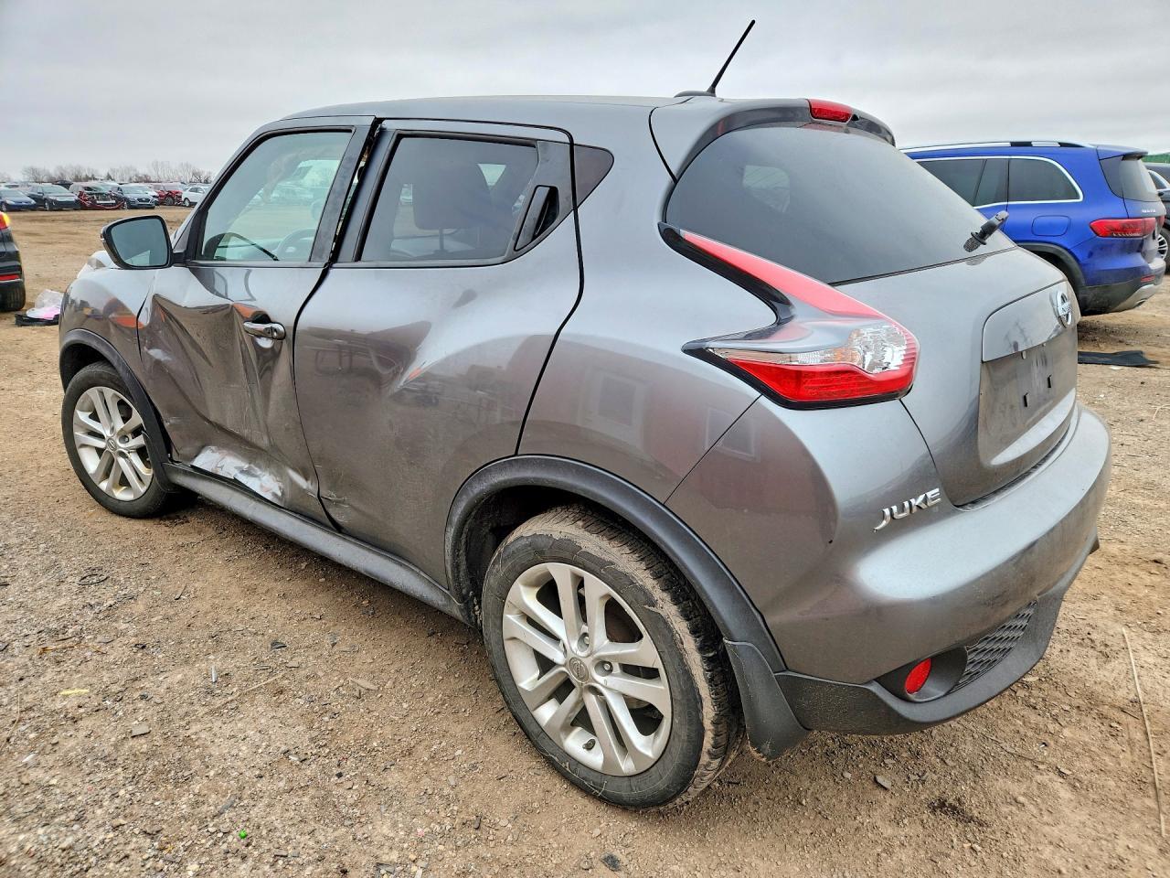 2015 Nissan Juke Sv - zdjęcie 2