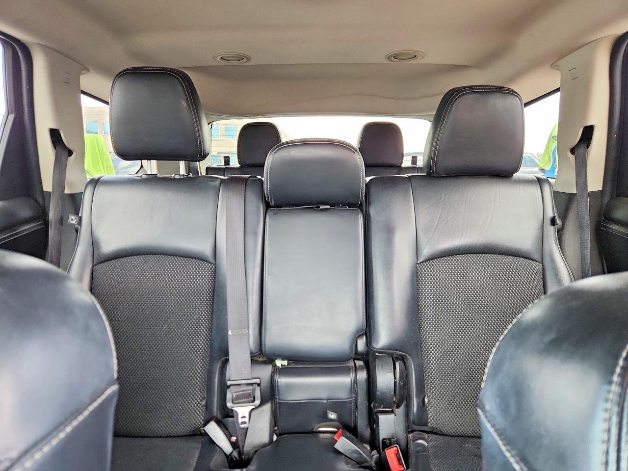 2018 Dodge Journey Crossroad - zdjęcie 10