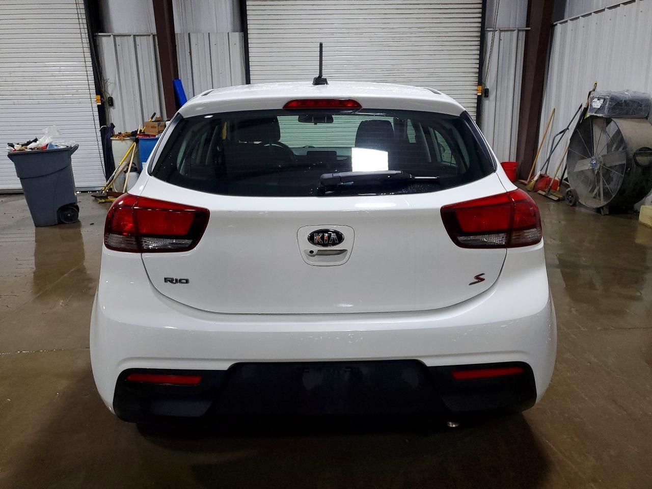 2021 Kia Rio 5-Door S - zdjęcie 6