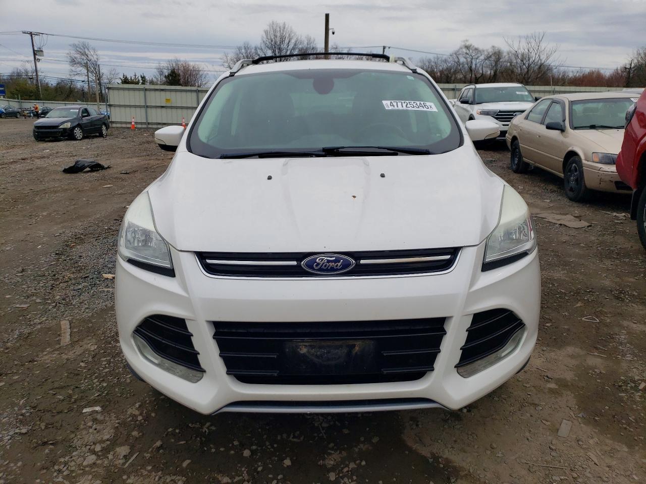 2014 Ford Escape Titanium - zdjęcie 5