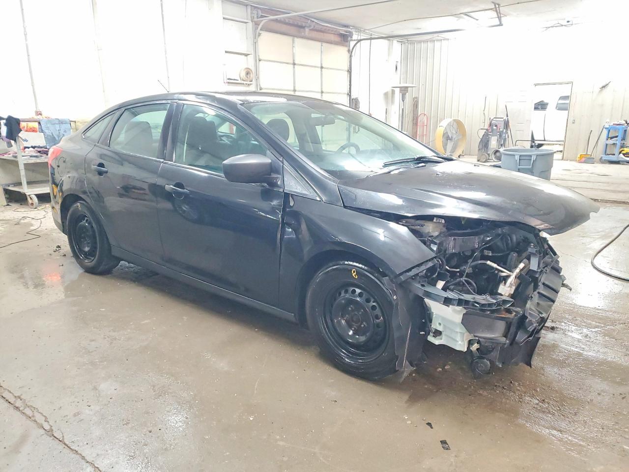 2013 Ford Focus S - zdjęcie 4