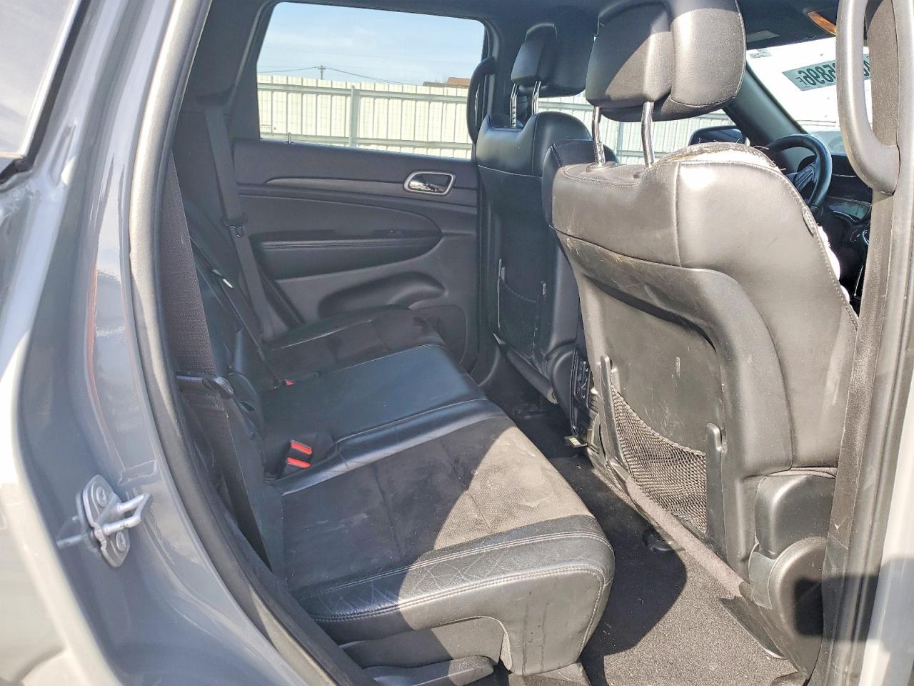 2020 Jeep Grand Cherokee Laredo - zdjęcie 11