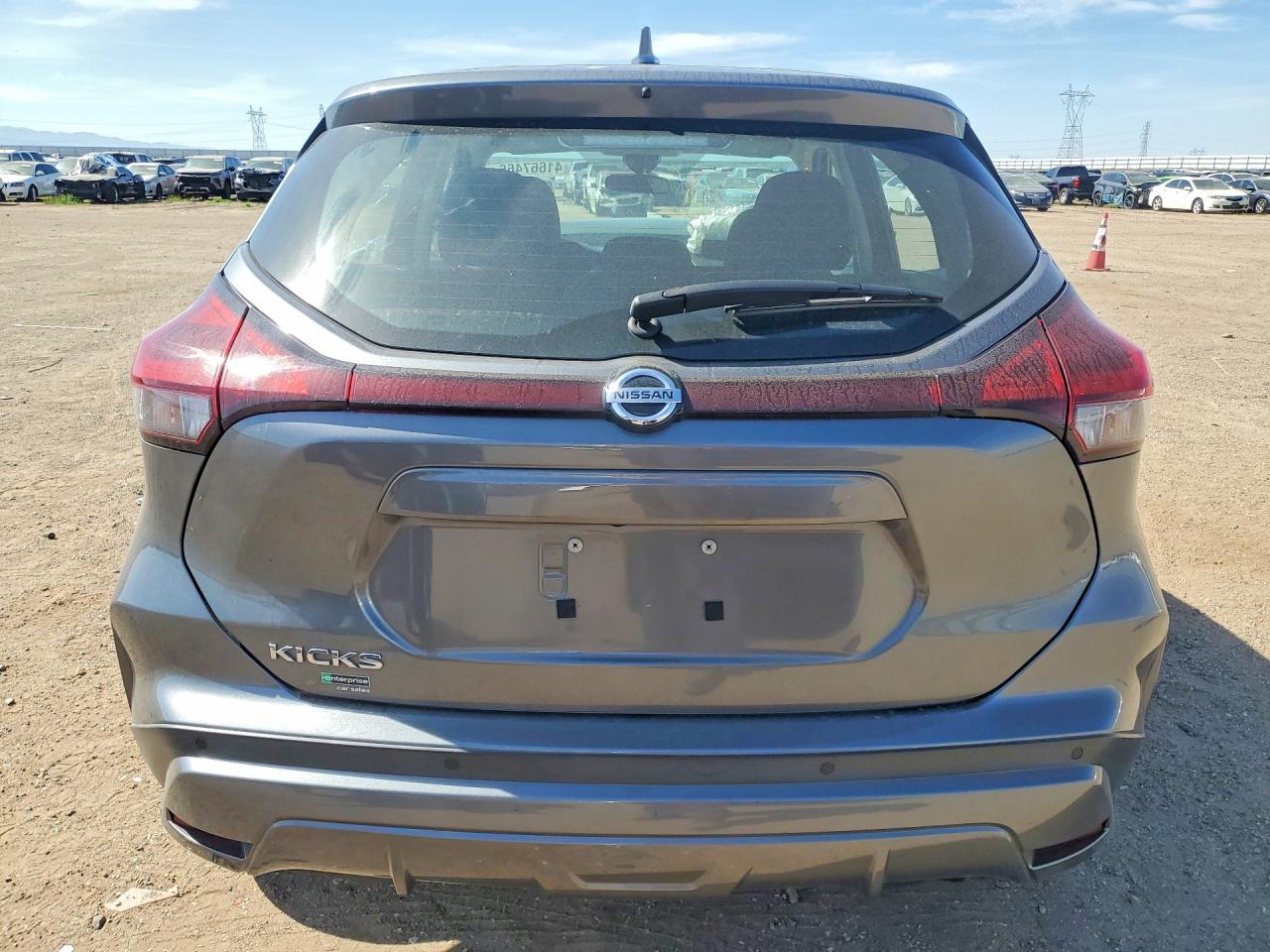 2021 Nissan Kicks S - zdjęcie 6