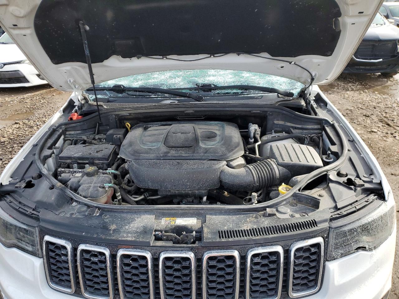 2020 Jeep Grand Cherokee Limited - zdjęcie 12