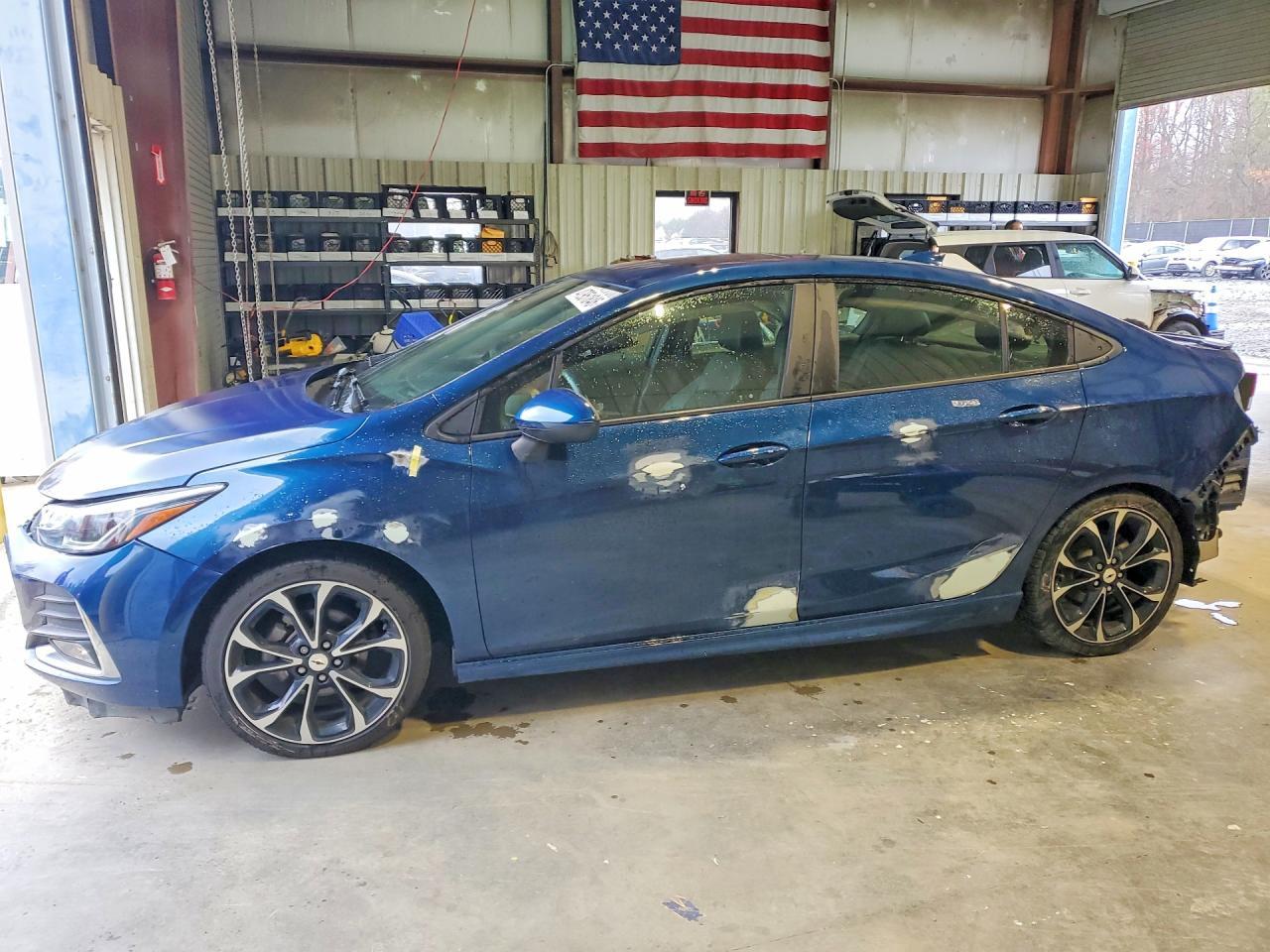 2019 Chevrolet Cruze Premier - zdjęcie główne