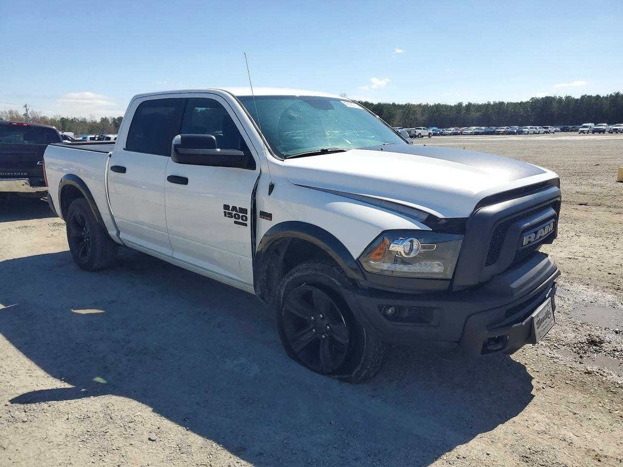 2021 Ram 1500 Classic Slt - zdjęcie 4