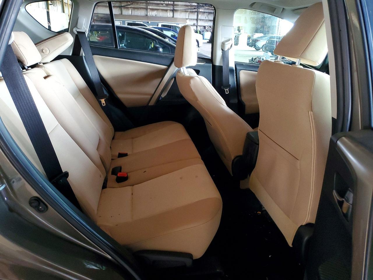 2015 Toyota Rav4 Xle - zdjęcie 10