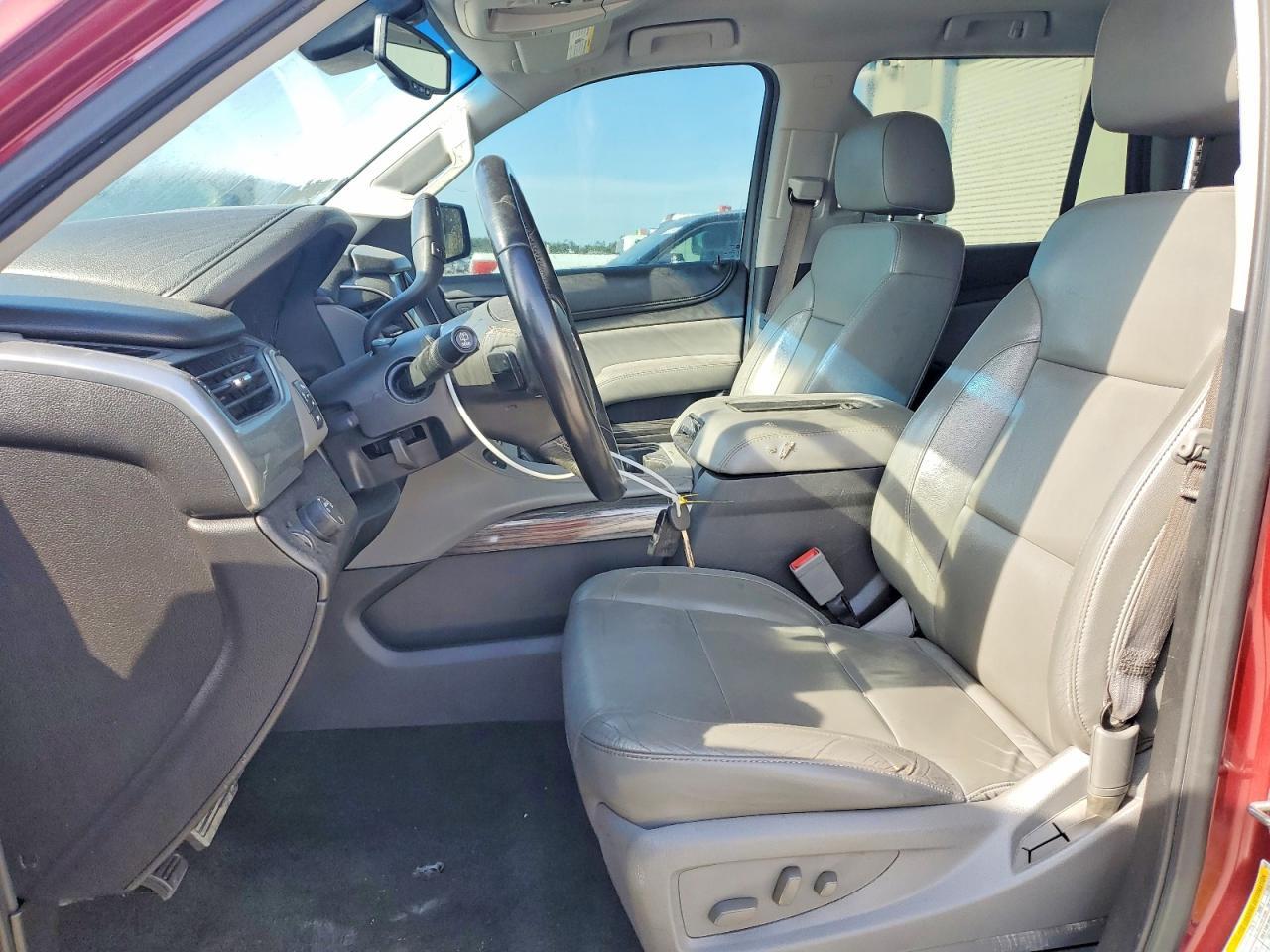 2016 Chevrolet Tahoe - zdjęcie 7