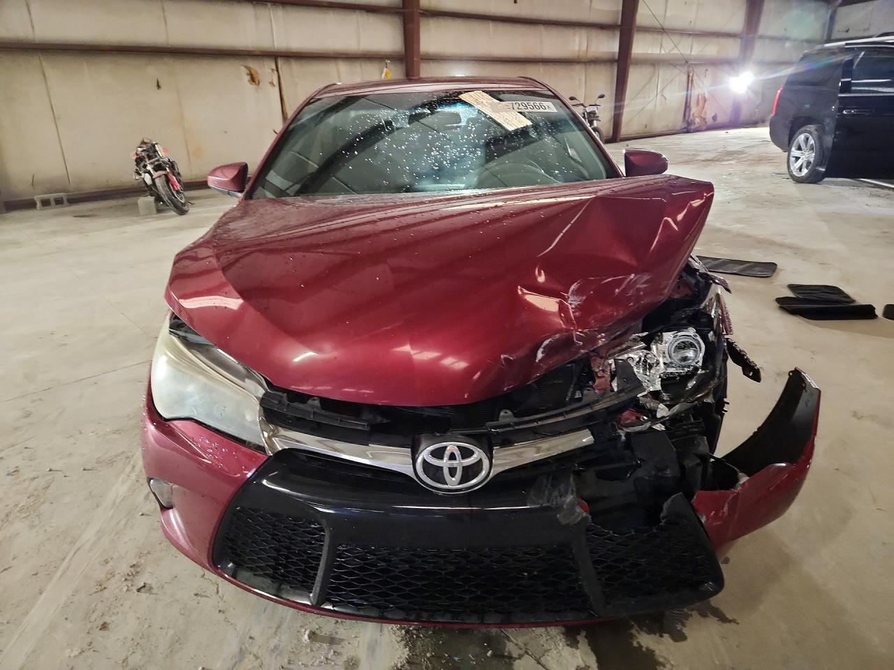 2017 Toyota Camry Se - zdjęcie 5