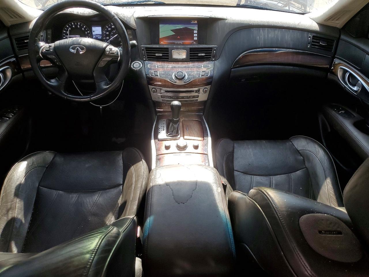 2014 Infiniti Q70 3.7 - zdjęcie 8