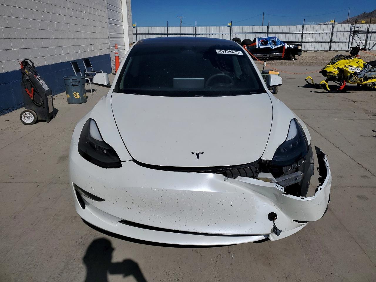 2021 Tesla Model 3 - zdjęcie 5