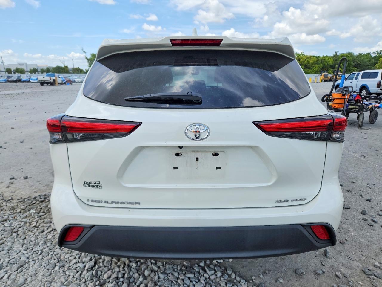 2021 Toyota Highlander Xle - zdjęcie 6