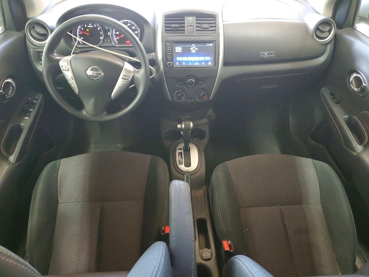 2019 Nissan Versa Sv - zdjęcie 8