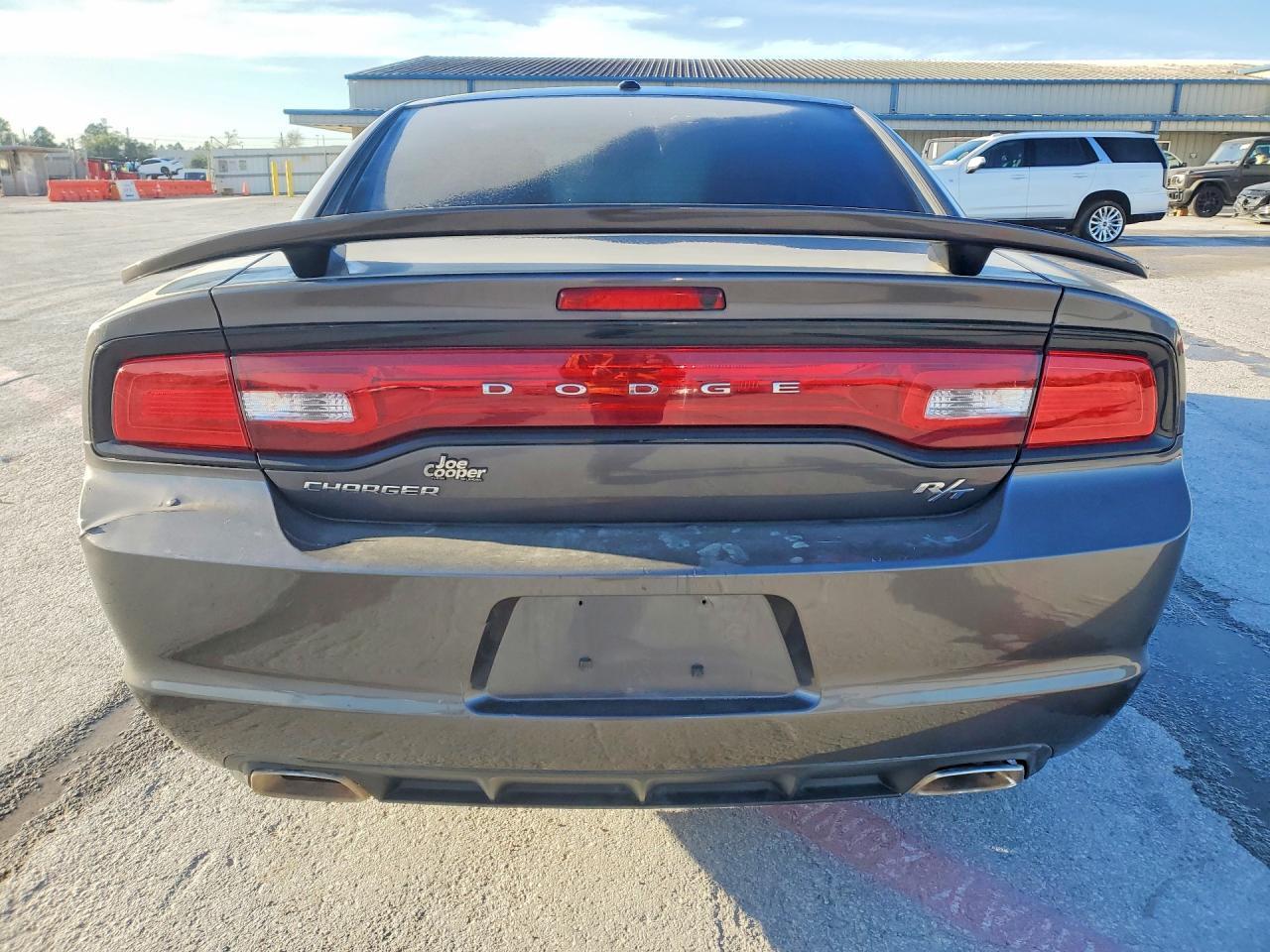 2013 Dodge Charger R - zdjęcie 6