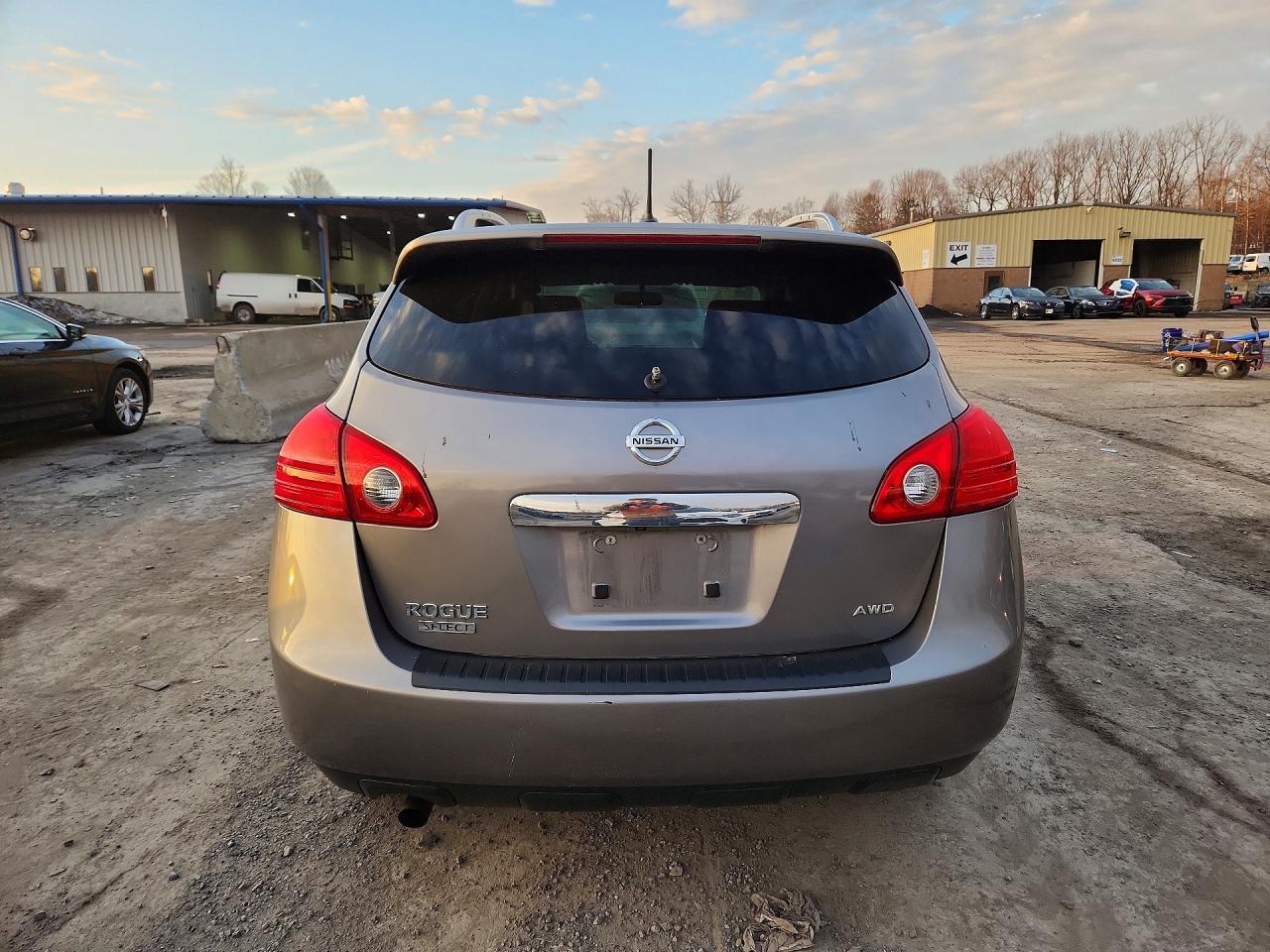 2015 Nissan Rogue Select S - zdjęcie 6