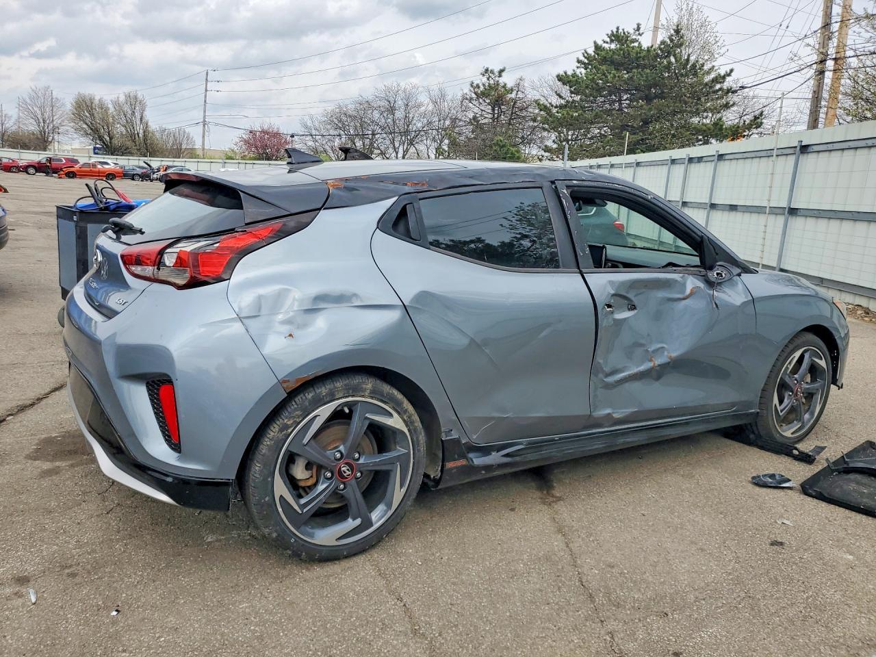 2020 Hyundai Veloster Turbo Ultimate - zdjęcie 3