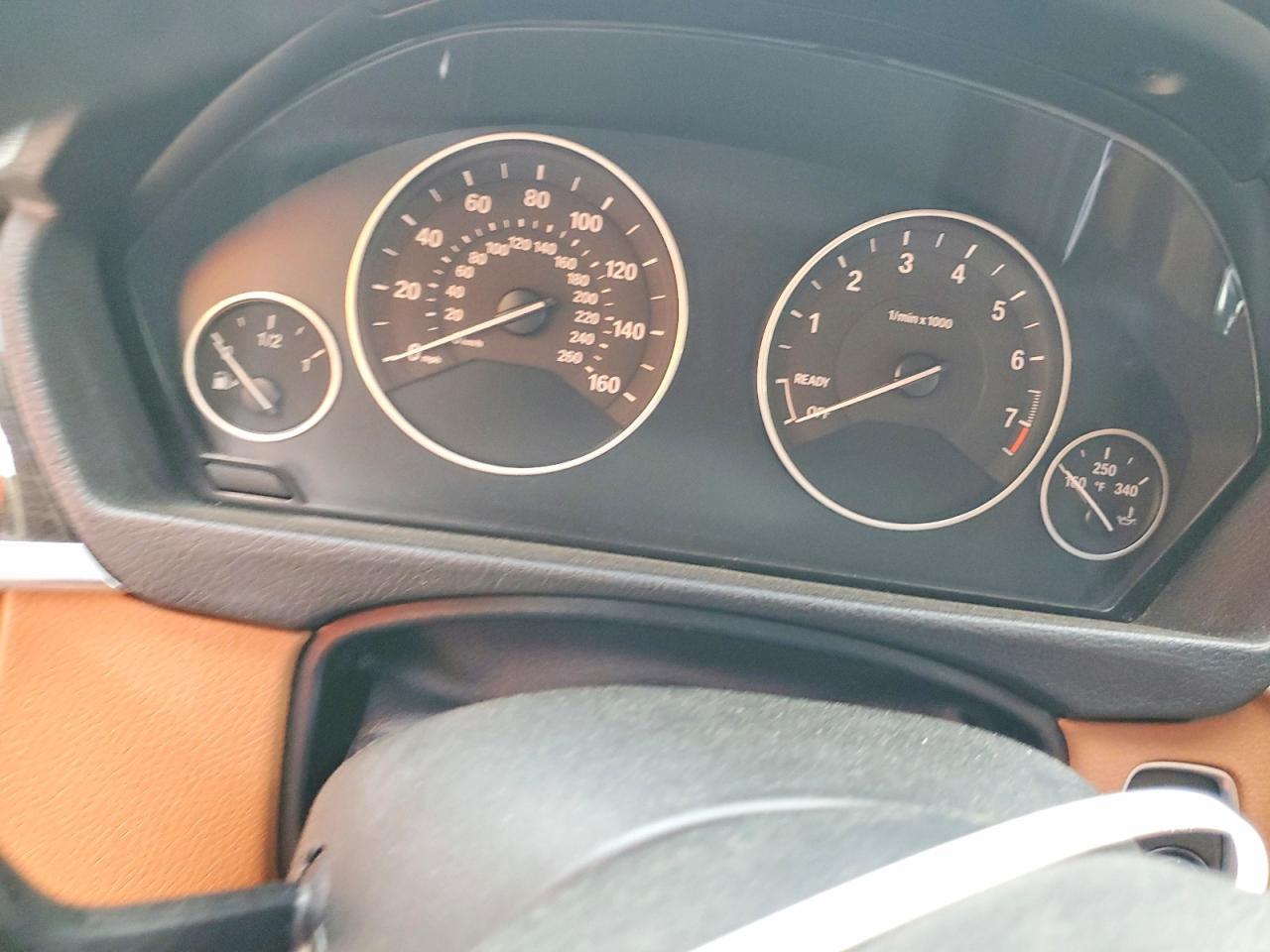 2015 BMW 335 I - zdjęcie 9