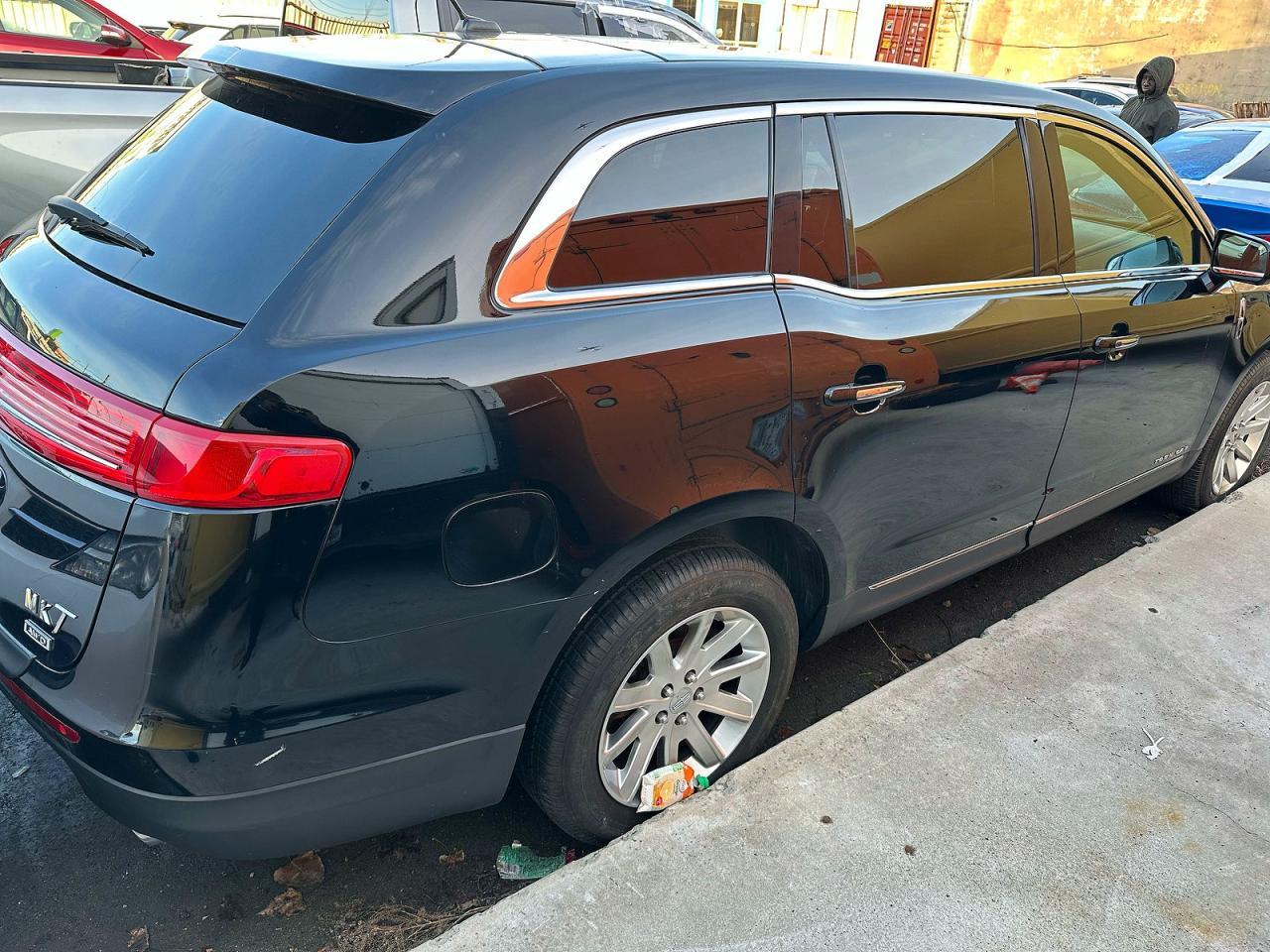 2018 Lincoln Mkt - zdjęcie 4