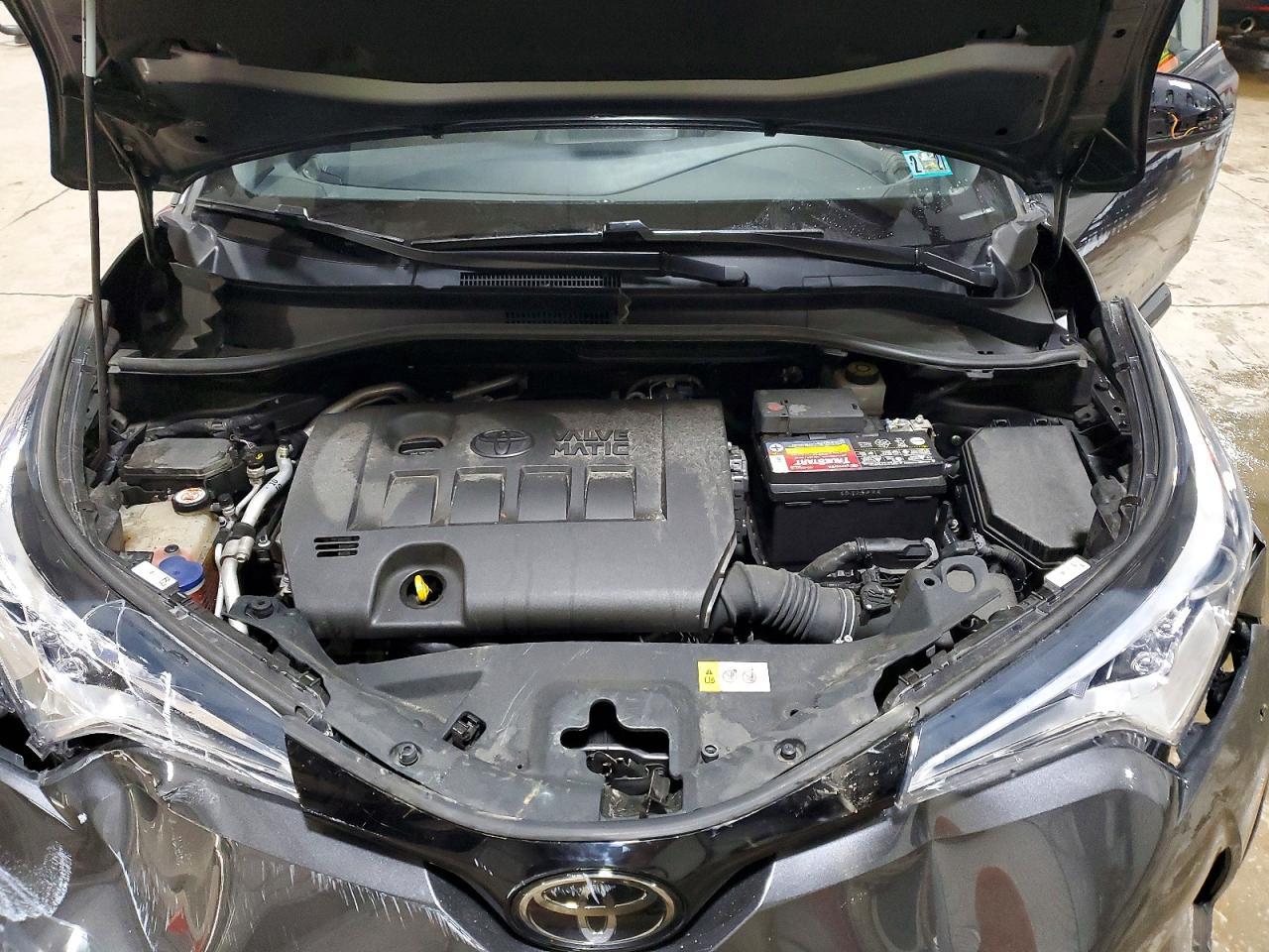 2018 Toyota C-Hr Xle Premium - zdjęcie 11