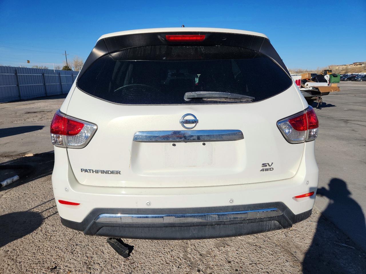 2014 Nissan Pathfinder Sv - zdjęcie 6