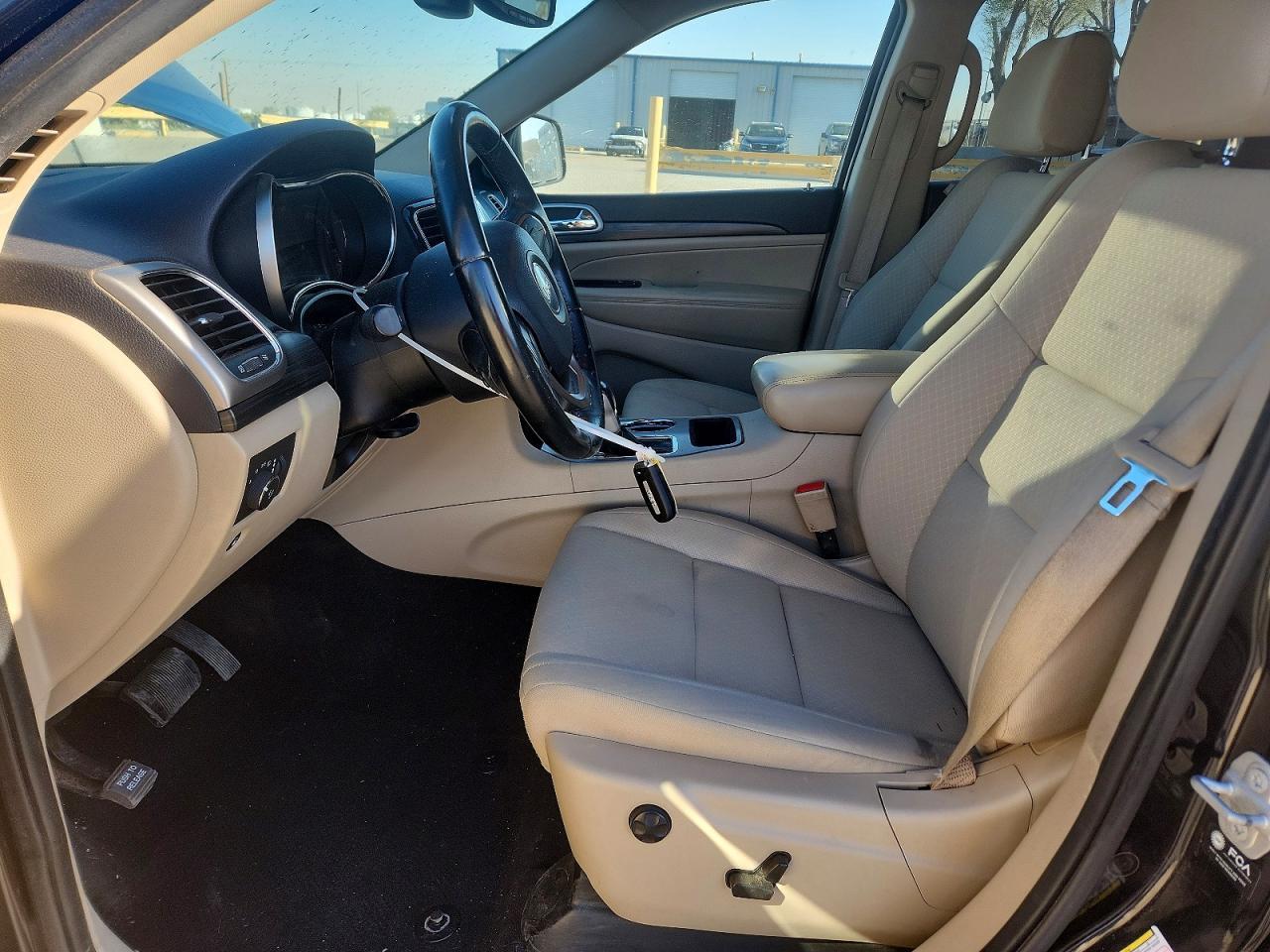 2022 Jeep Grand Cherokee Laredo E - zdjęcie 7