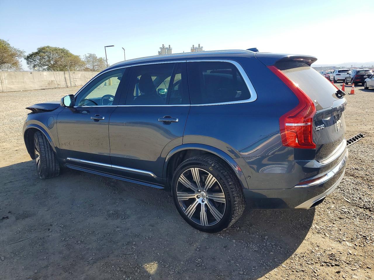 2021 Volvo Xc90 T8 Recharge Inscription - zdjęcie 2