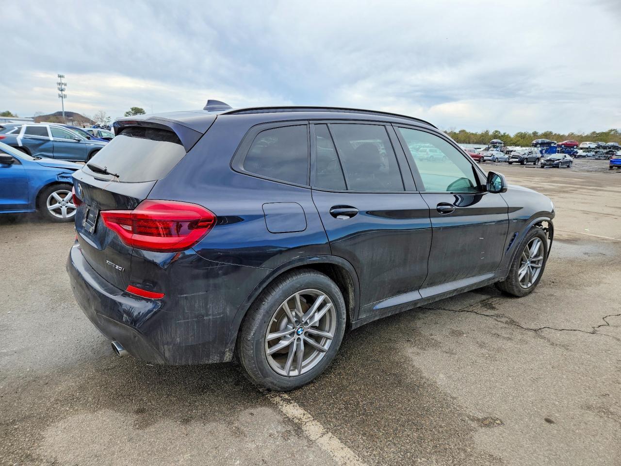 2020 BMW X3 xDrive30I - zdjęcie 3
