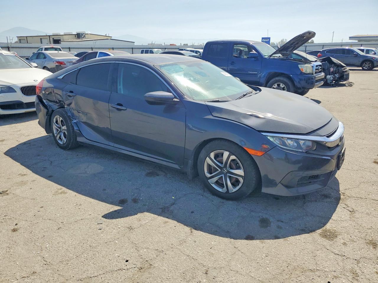 2017 Honda Civic Lx - zdjęcie 4