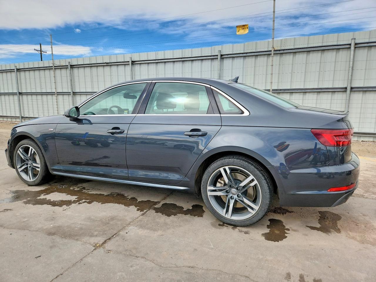 2018 Audi A4 Premium Plus - zdjęcie 2