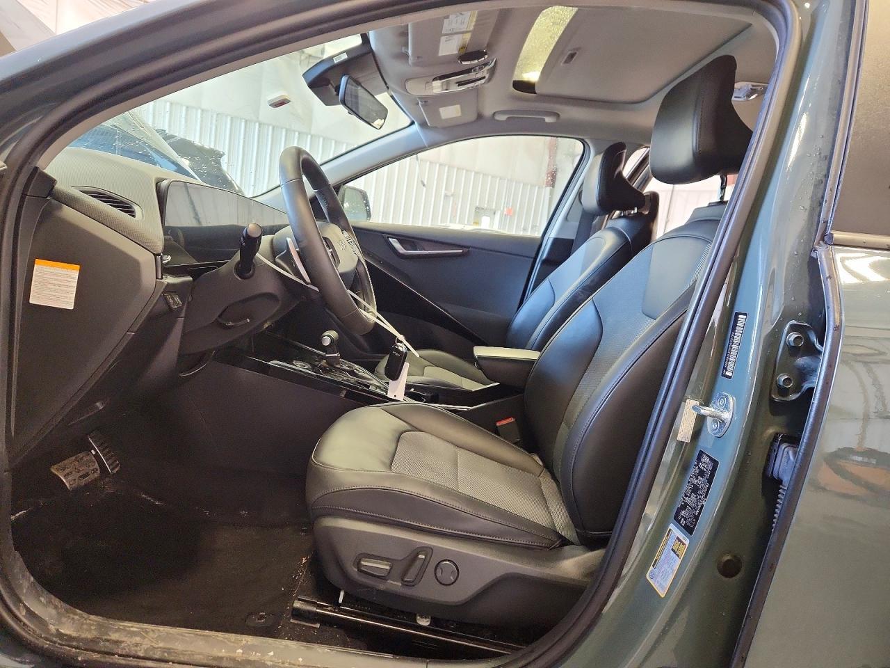 2023 Kia Niro Ex Touring - zdjęcie 7