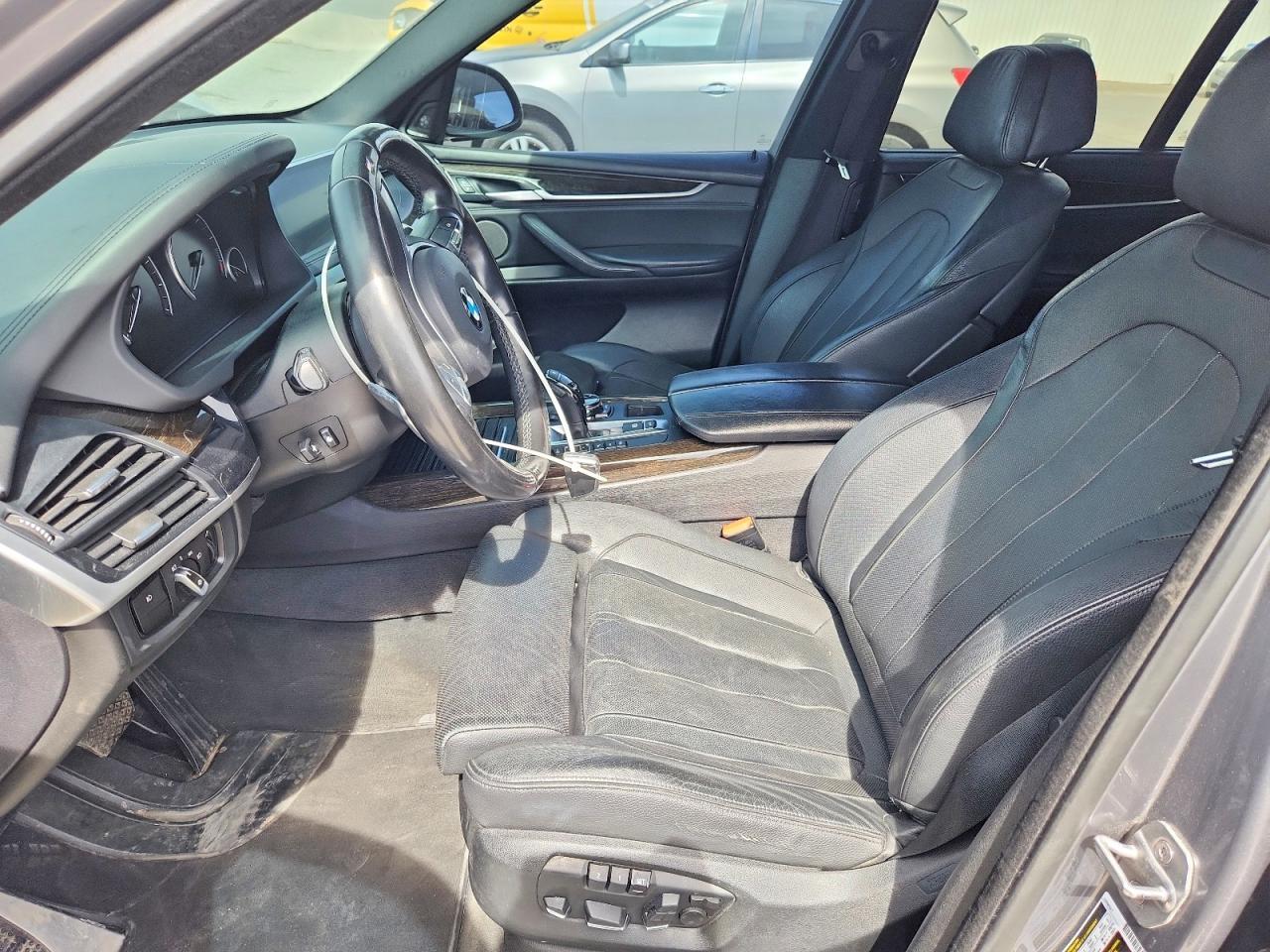 2016 BMW X5 xDrive50I - zdjęcie 7