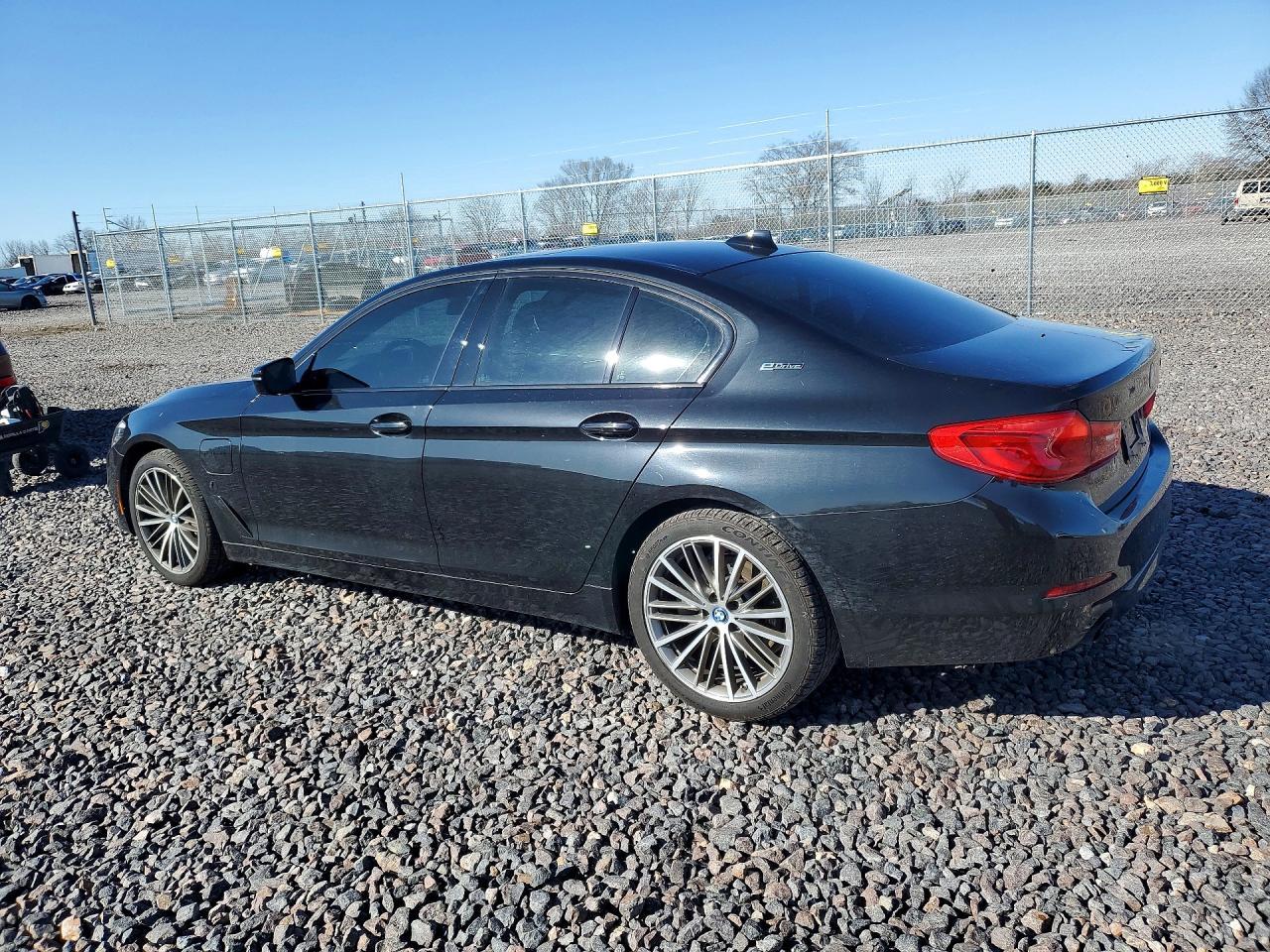 2018 BMW Seria 5 530e - zdjęcie 2