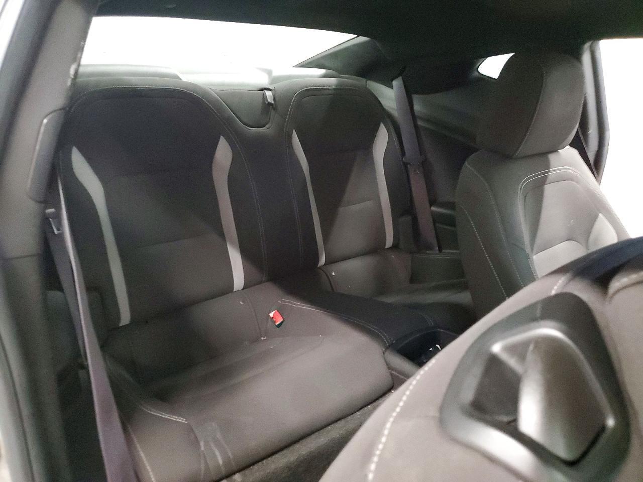 2017 Chevrolet Camaro Lt - zdjęcie 10