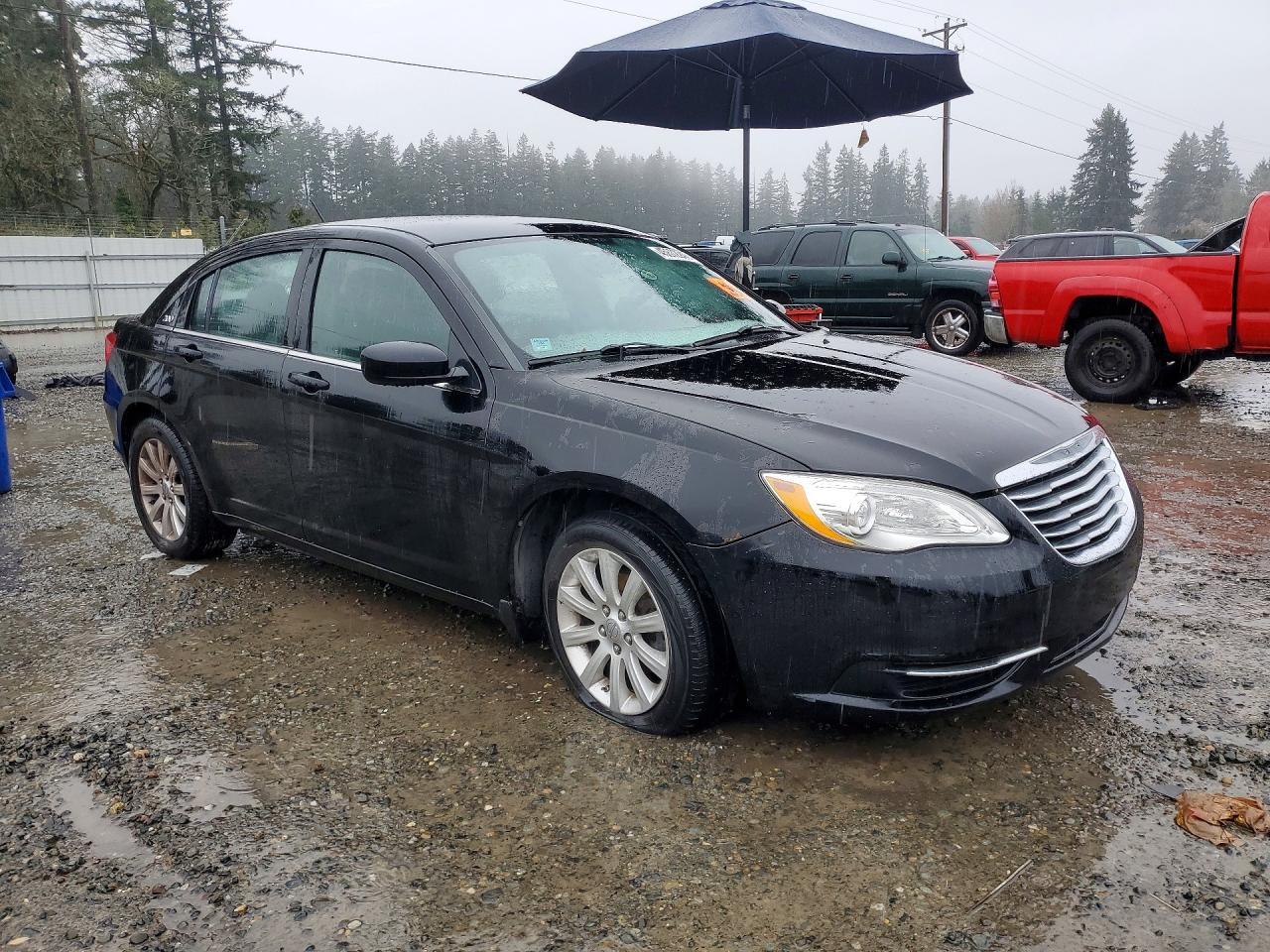 2013 Chrysler 200 Touring - zdjęcie 4