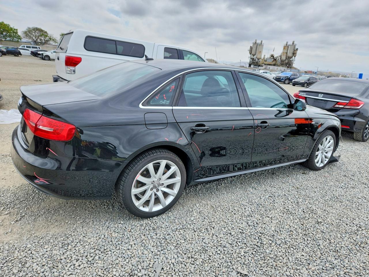 2014 Audi A4 Premium - zdjęcie 3
