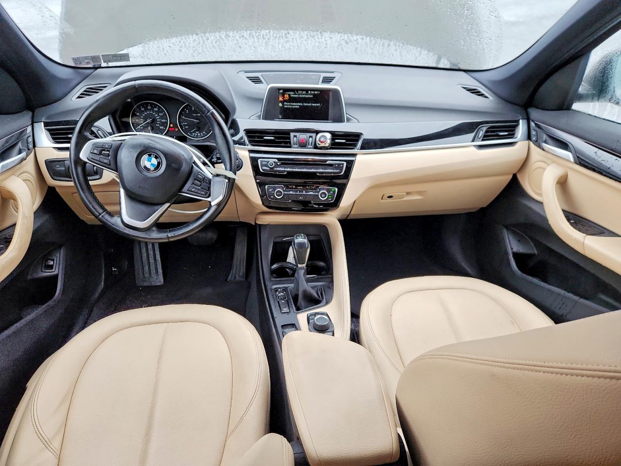 2017 BMW X1 xDrive28I - zdjęcie 8