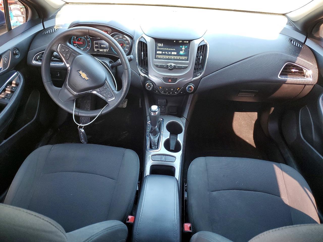 2017 Chevrolet Cruze Lt - zdjęcie 8
