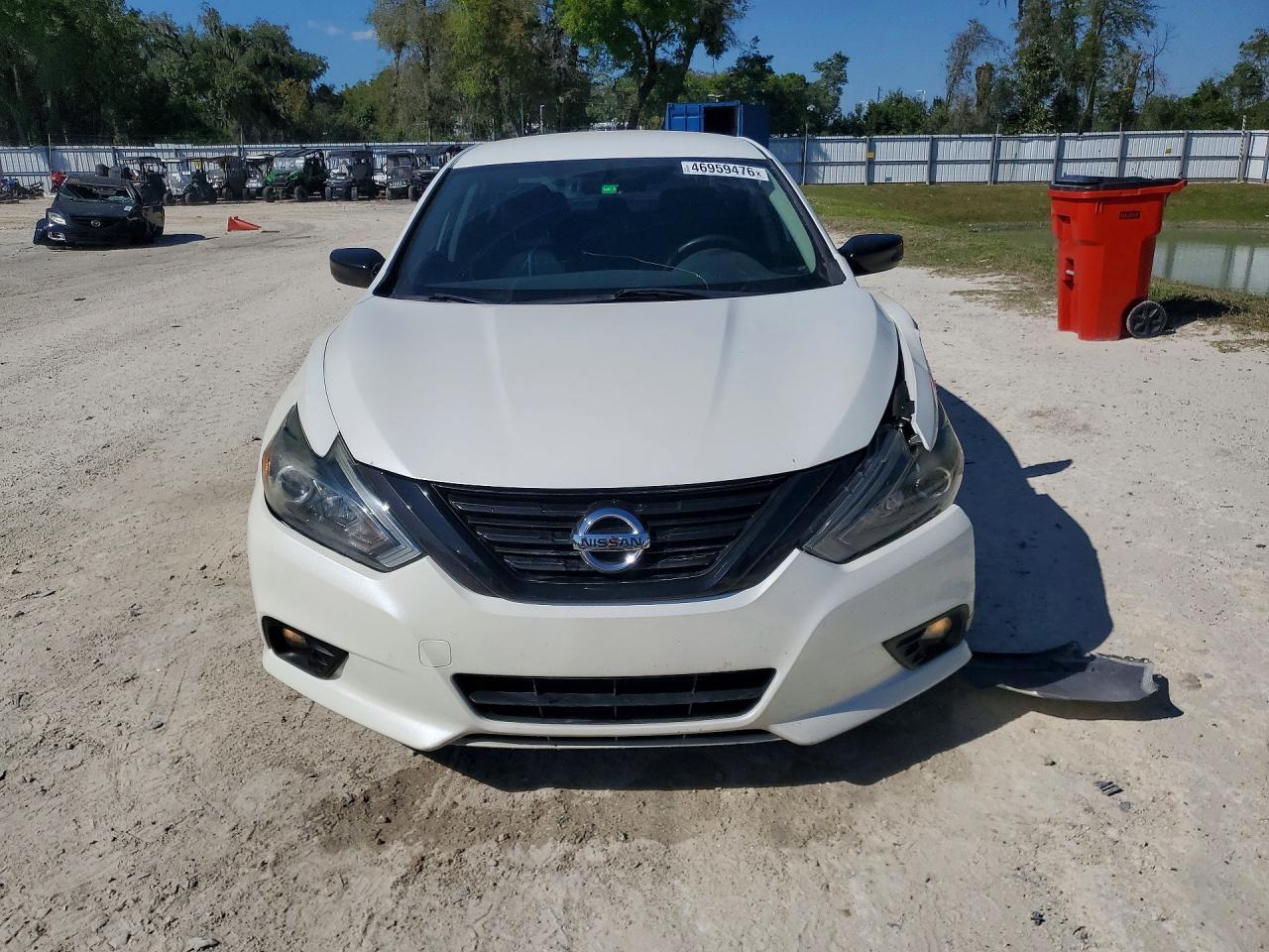 2018 Nissan Altima 2.5 Sr - zdjęcie 5