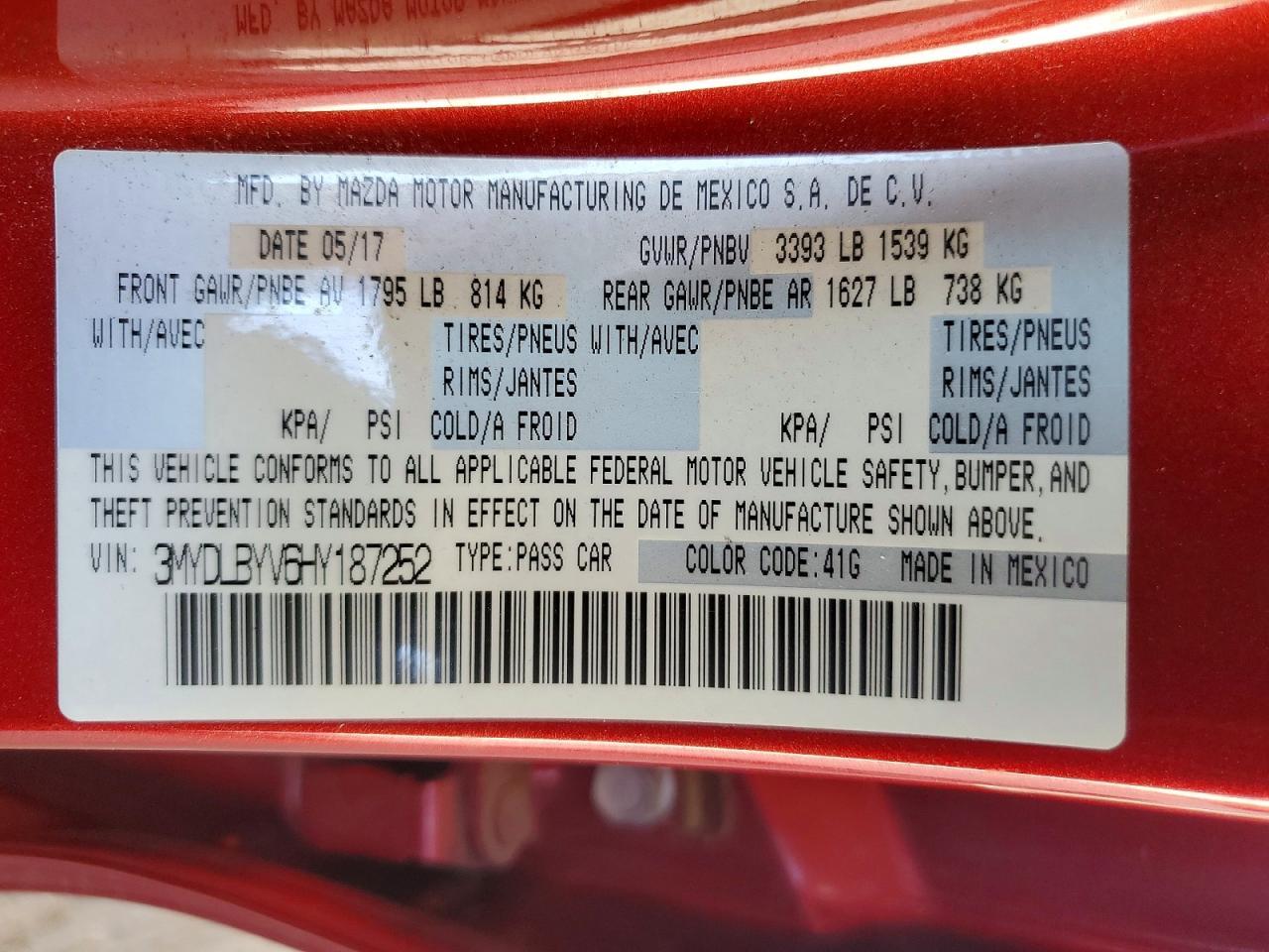 2017 Toyota Yaris Ia Base - zdjęcie 12