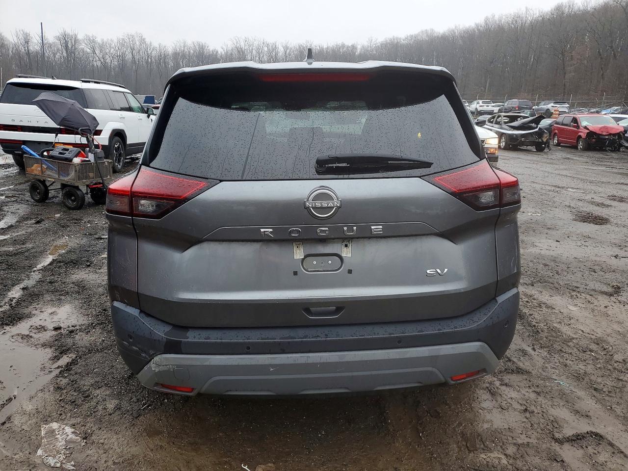 2023 Nissan Rogue Sv - zdjęcie 6