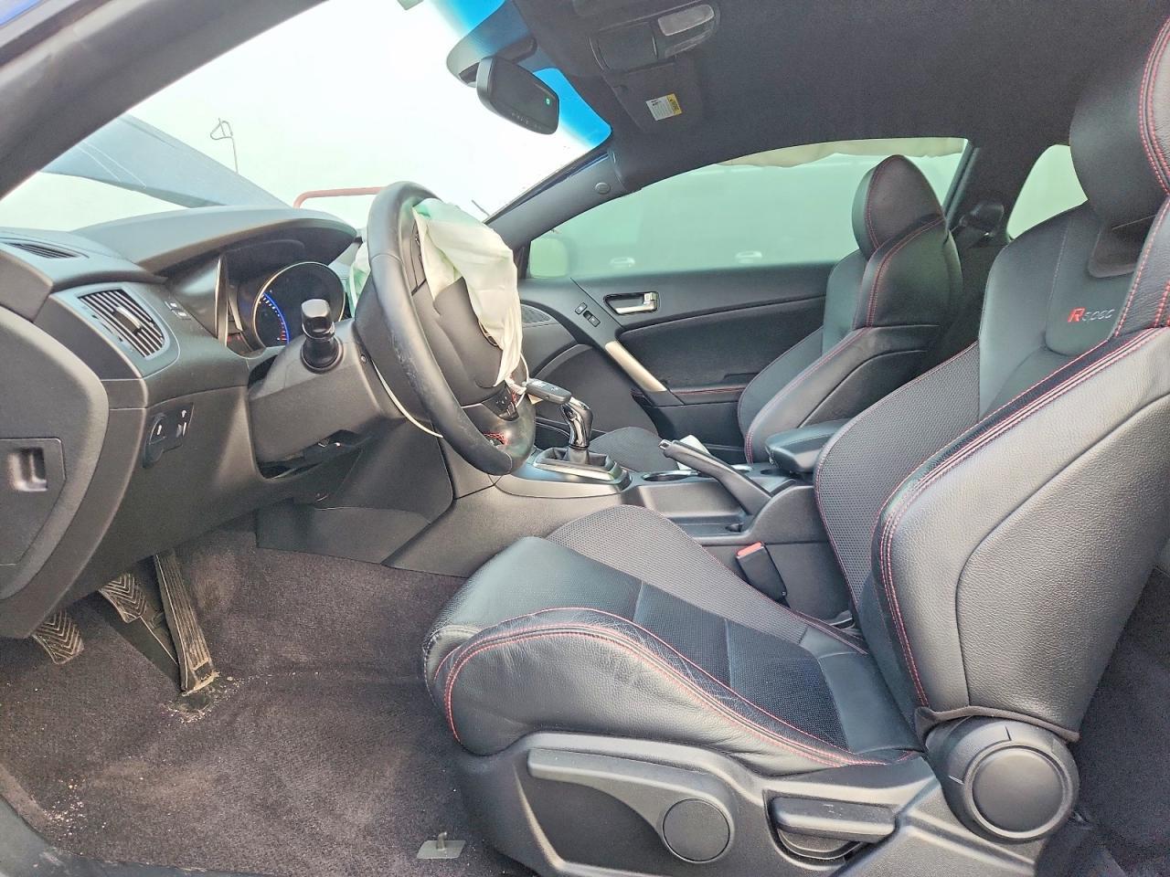 2016 Hyundai Genesis Coupe 3.8 R-Spec - zdjęcie 7