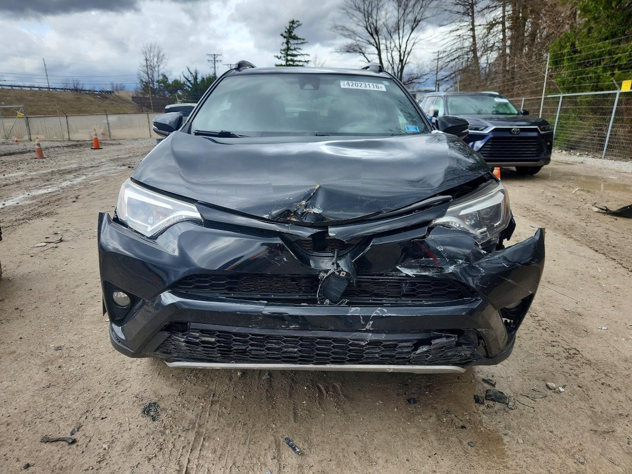 2017 Toyota Rav4 Se - zdjęcie 5