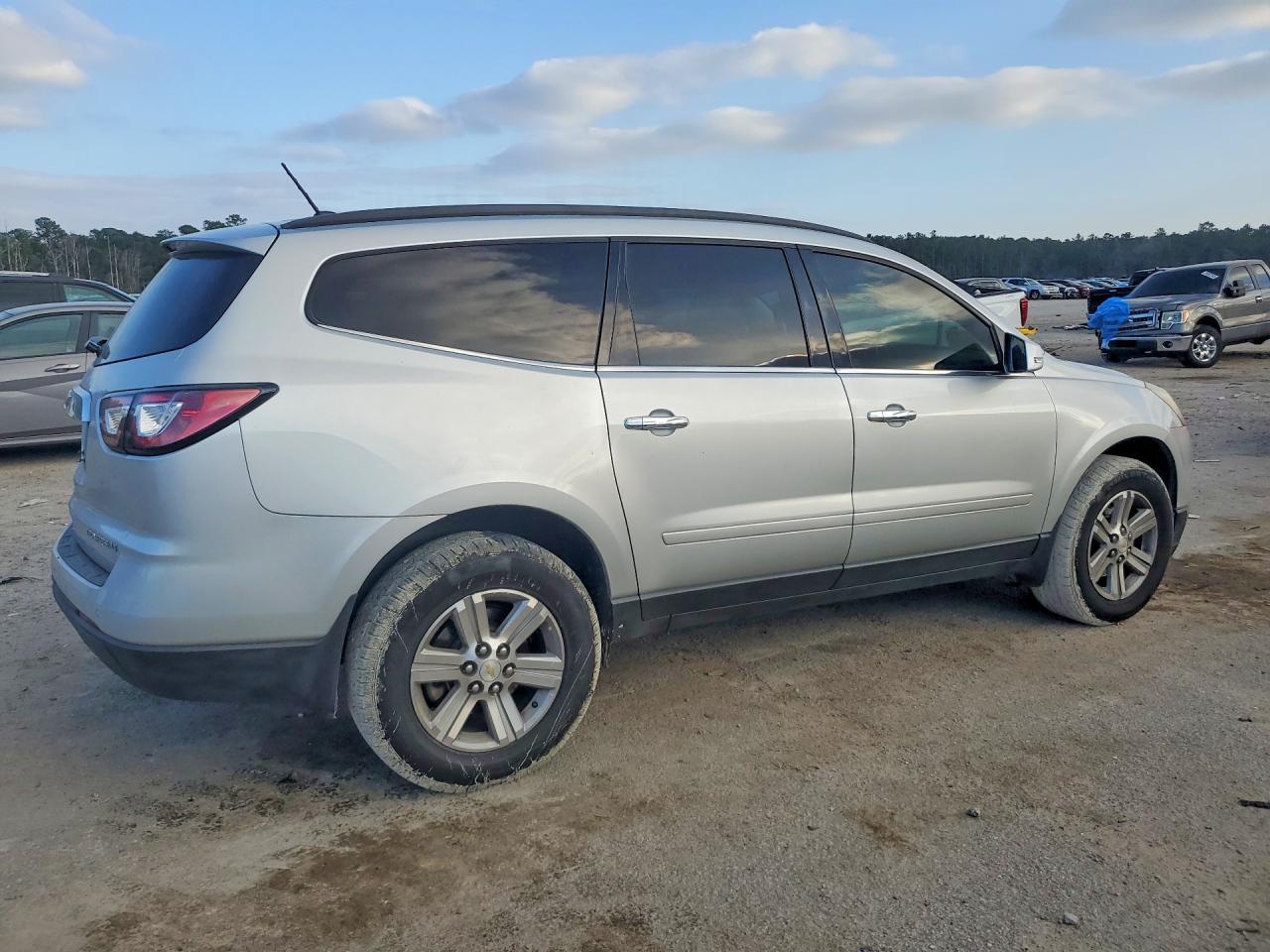 2013 Chevrolet Traverse Lt - zdjęcie 3
