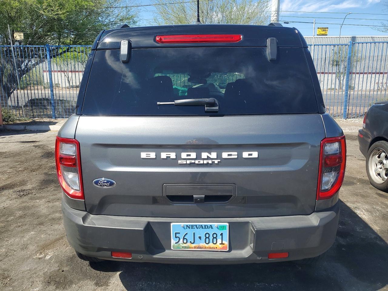 2024 Ford Bronco Sport Outer Banks - zdjęcie 6