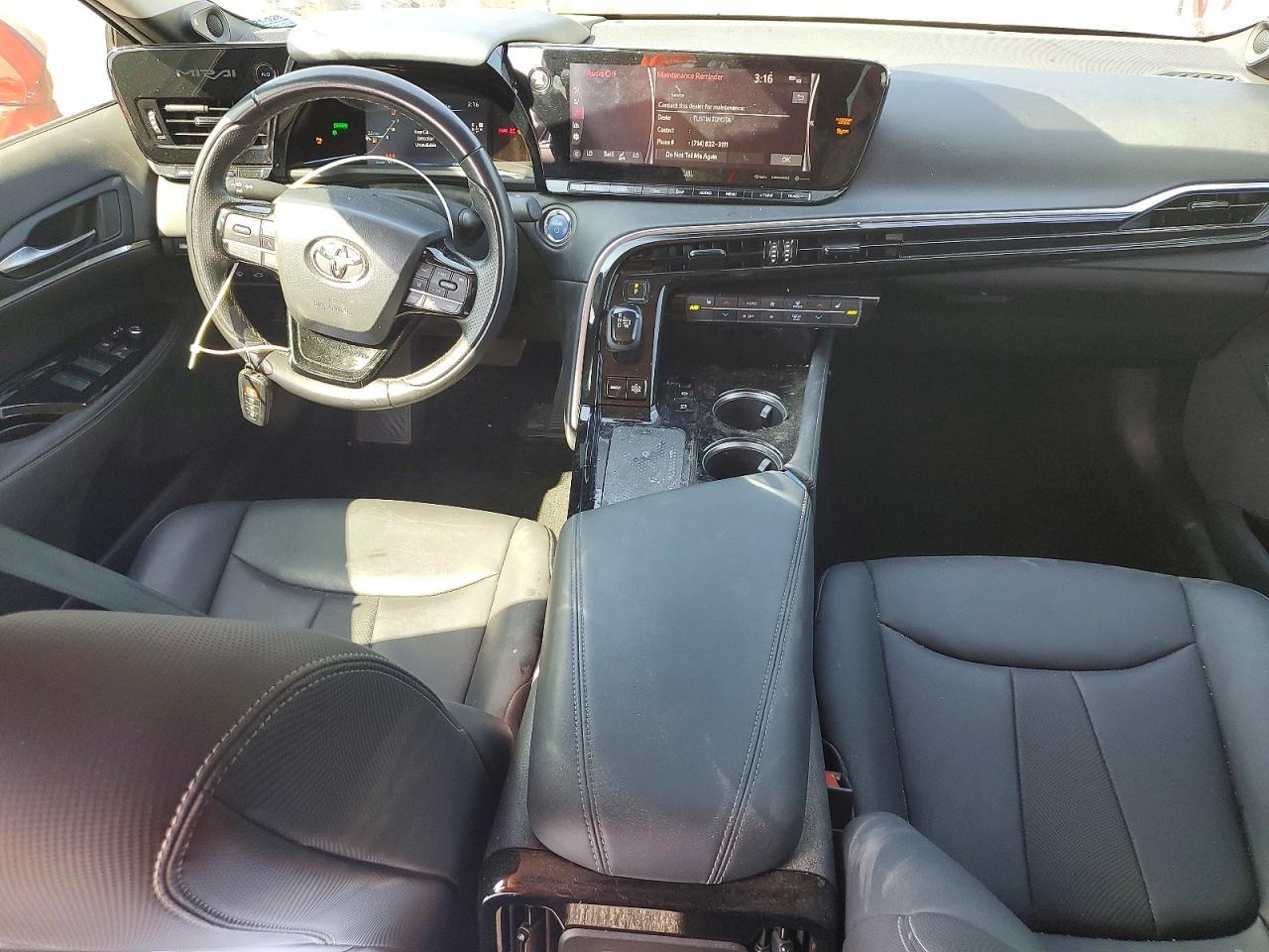 2022 Toyota Mirai Xle - zdjęcie 8