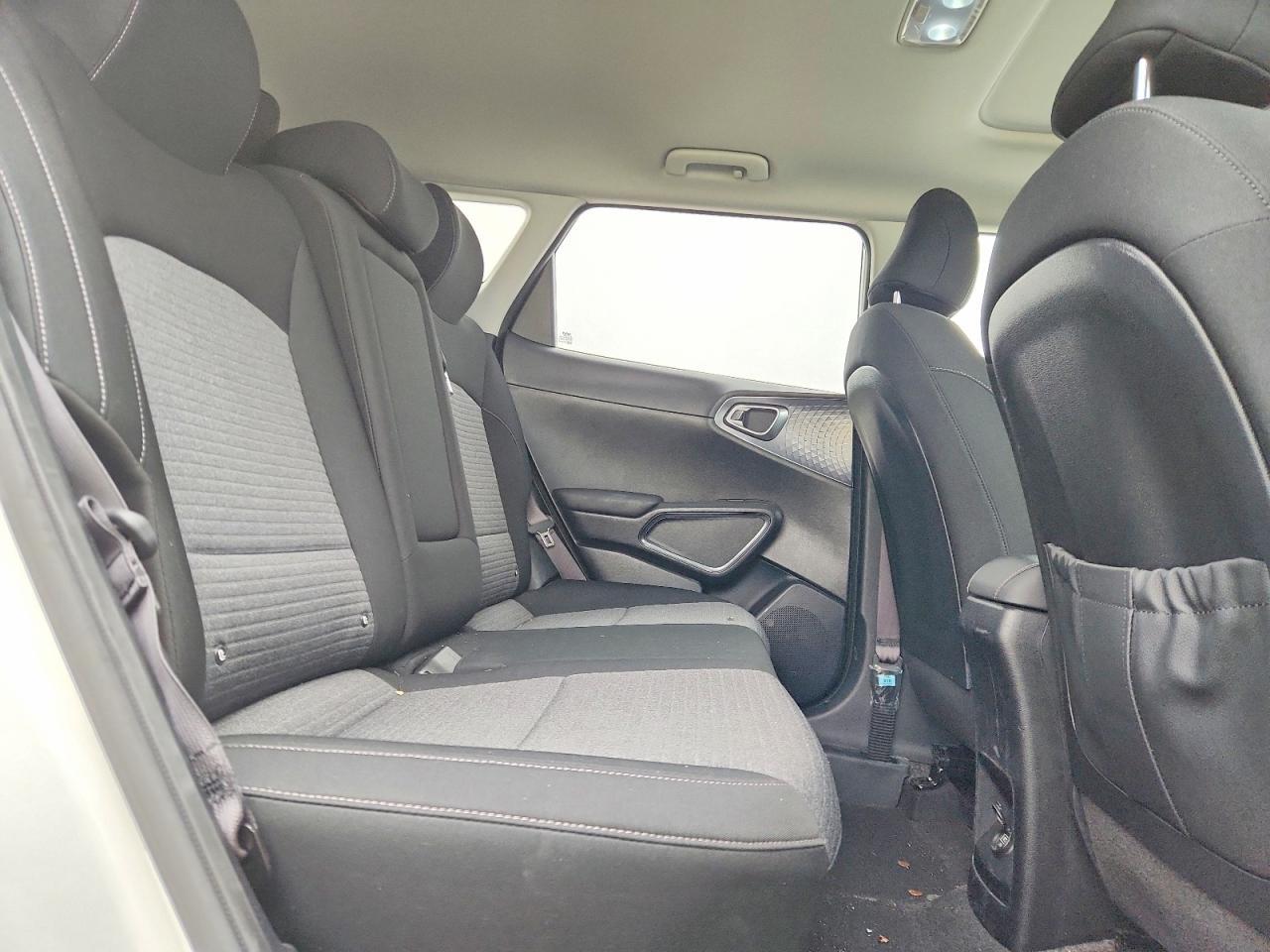 2022 Kia Soul Ex - zdjęcie 10