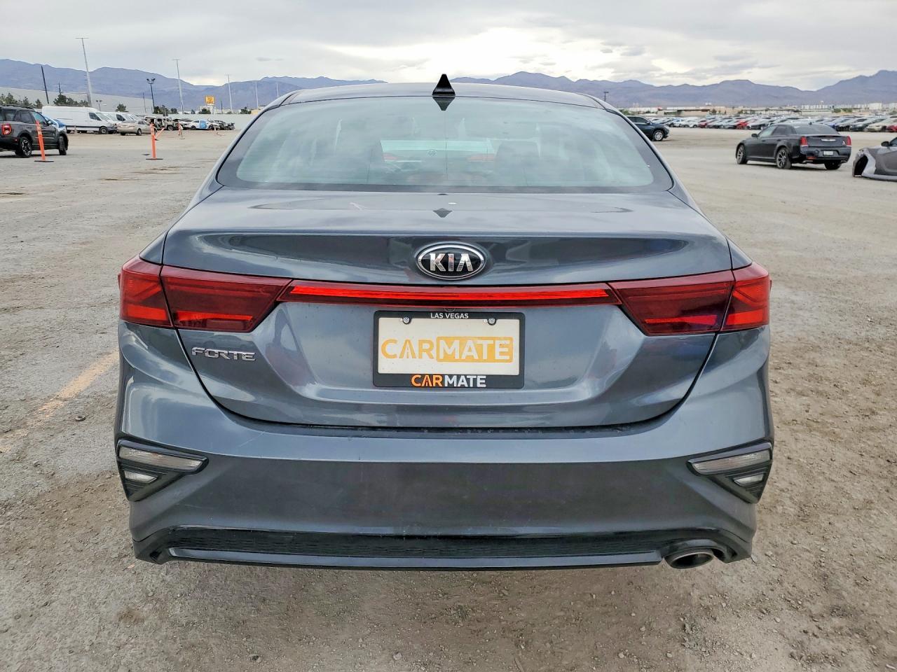 2021 Kia Forte Lxs - zdjęcie 6