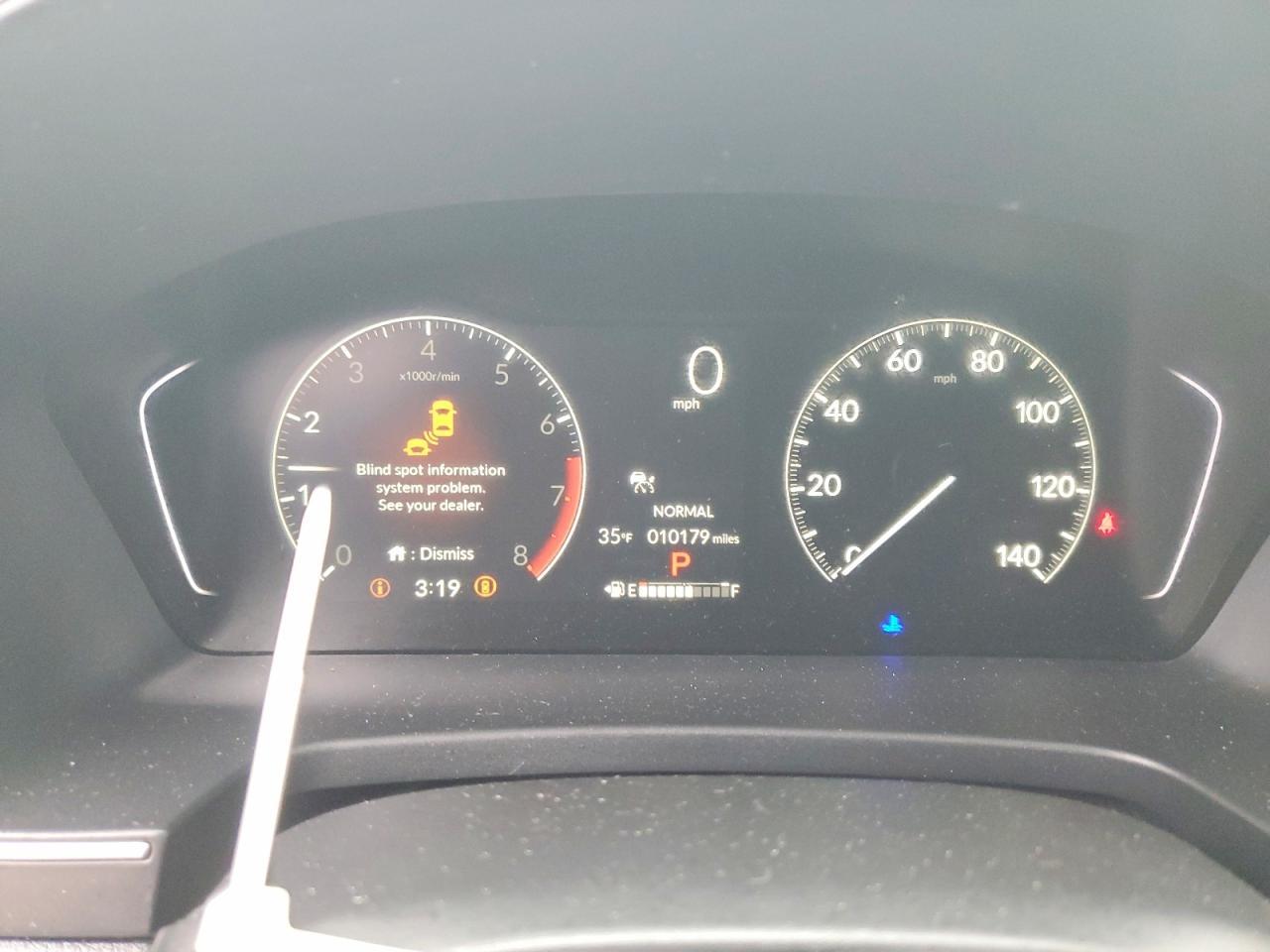 2025 Honda Pilot Touring - zdjęcie 9