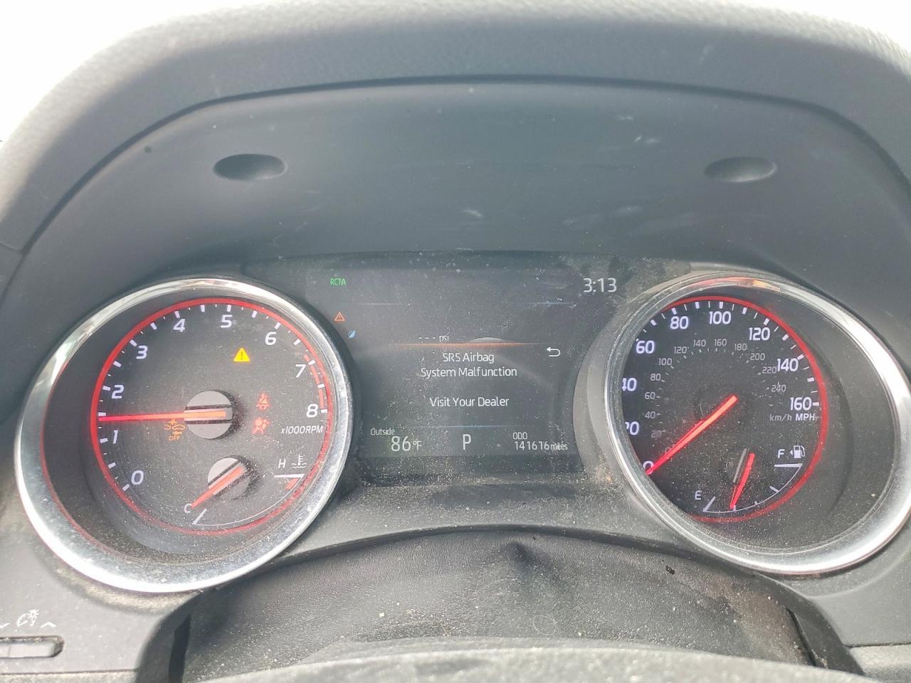 2020 Toyota Camry Xse - zdjęcie 9